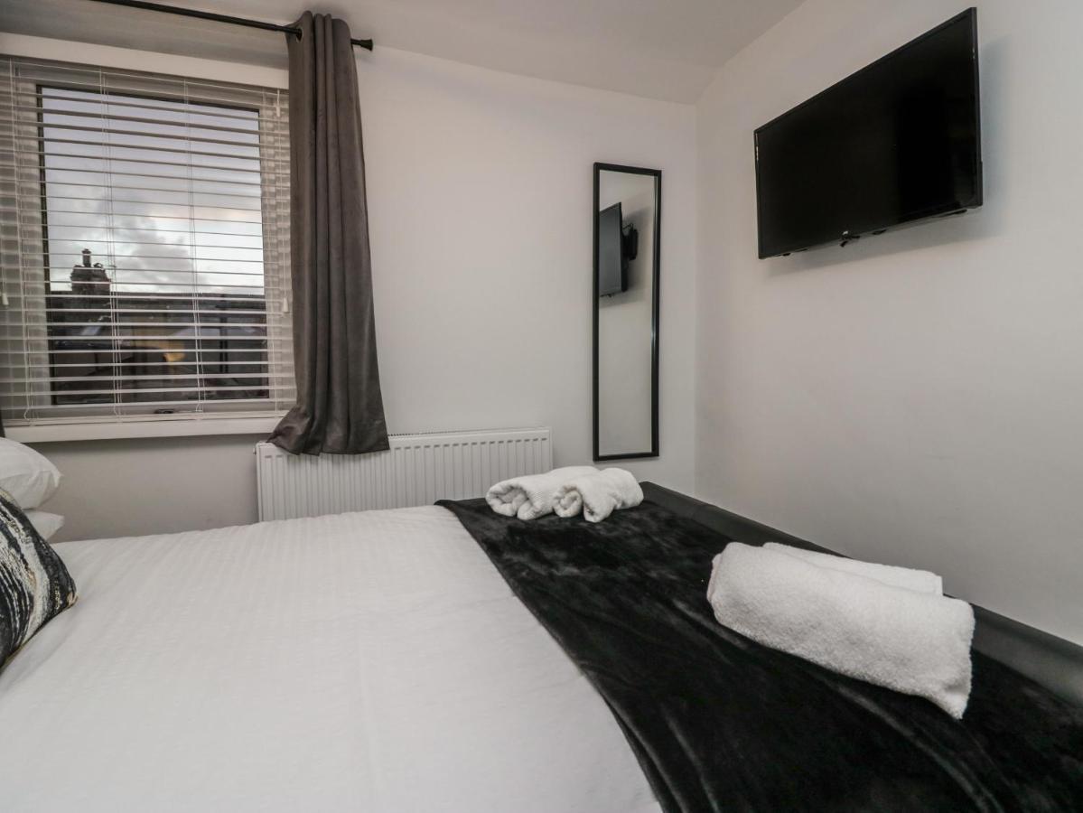 Eden On The Crescent Apartamento Morecambe Exterior foto
